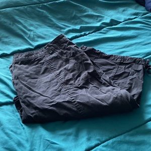 KAREN SCOTT, Woman 
•Size:22W